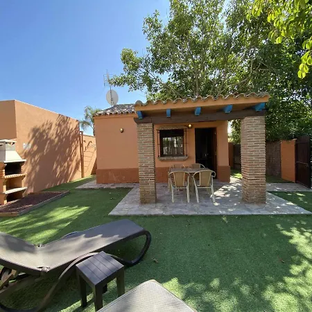 Casita Con Jardin Privado Y Piscina Compartida Holiday home Cadiz