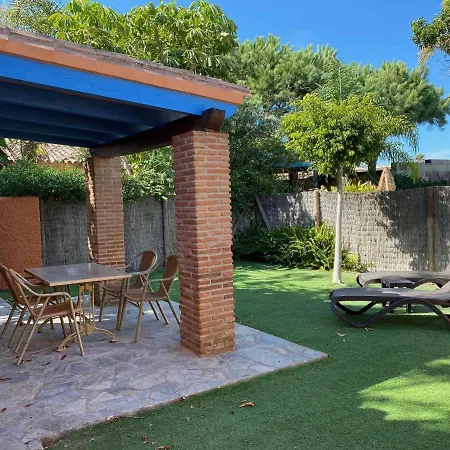 Casita Con Jardin Privado Y Piscina Compartida * Cadiz