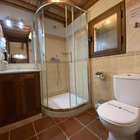 Casita Con Jardin Privado Y Piscina Compartida Holiday home *